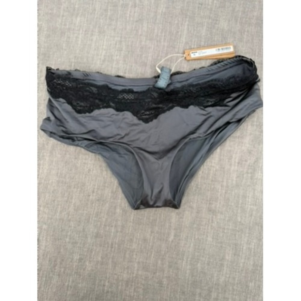 SKIMS Lace Swim Boyshort Gunmetal Grey Black Lace Lingerie Underwear Size M NWT